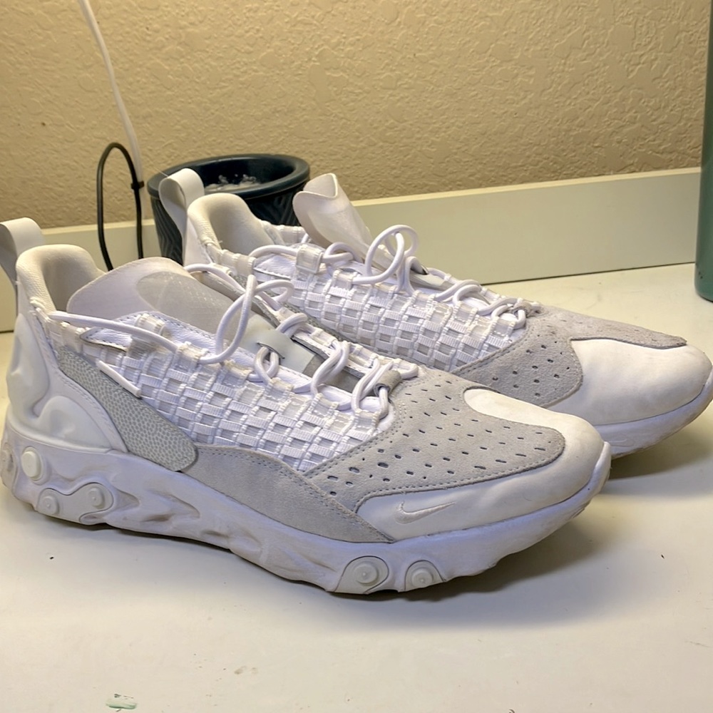 Nike react THE10TH